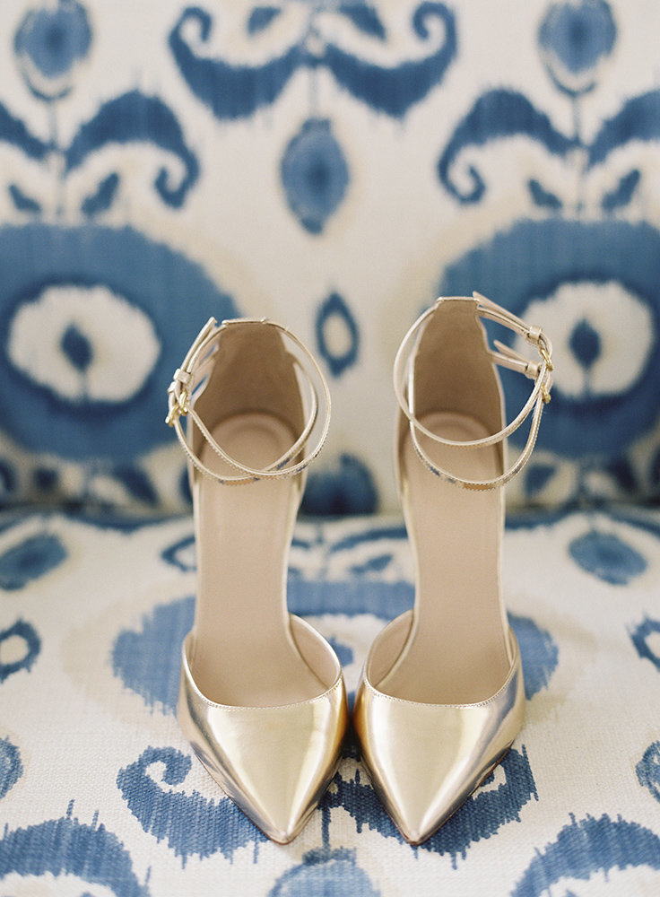 gold metallic wedding shoes