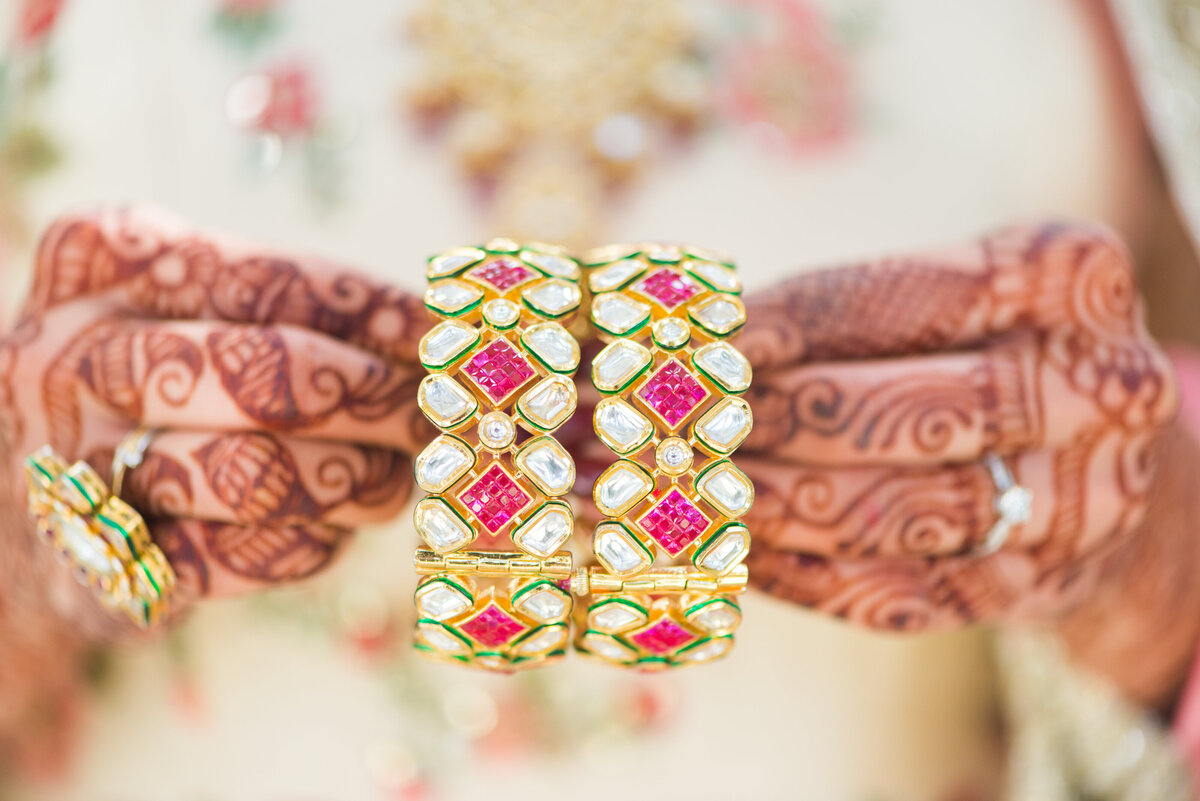 maha_studios_wedding_photography_chicago_new_york_california_sophisticated_and_vibrant_photography_honoring_modern_south_asian_and_multicultural_weddings4