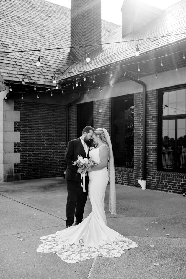 LillieMaePhoto-Shelby&Hunter'sWedding-SneakPeeks-1454