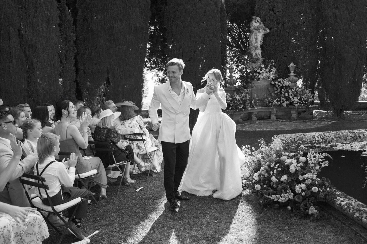 Flora_And_Grace_Editorial_Tuscany_Analog_Editorial_Wedding_Photographer (1 von 1)-89