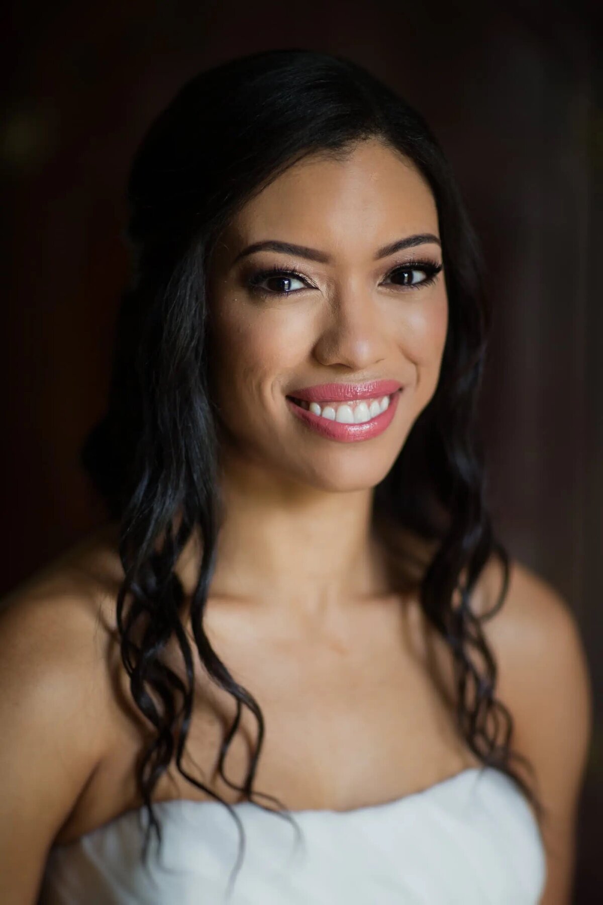 A bride with a big smile on her face