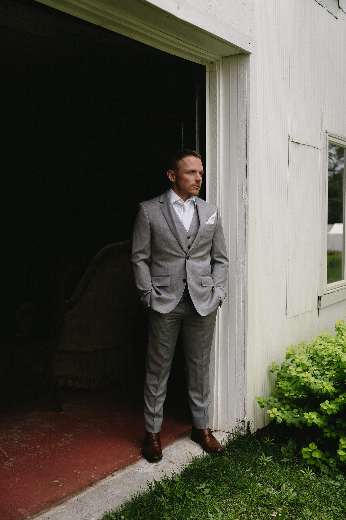 willow-brooke-farm-wedding-red-wing-minnesota-documentary-true to tone-midwest-photographer