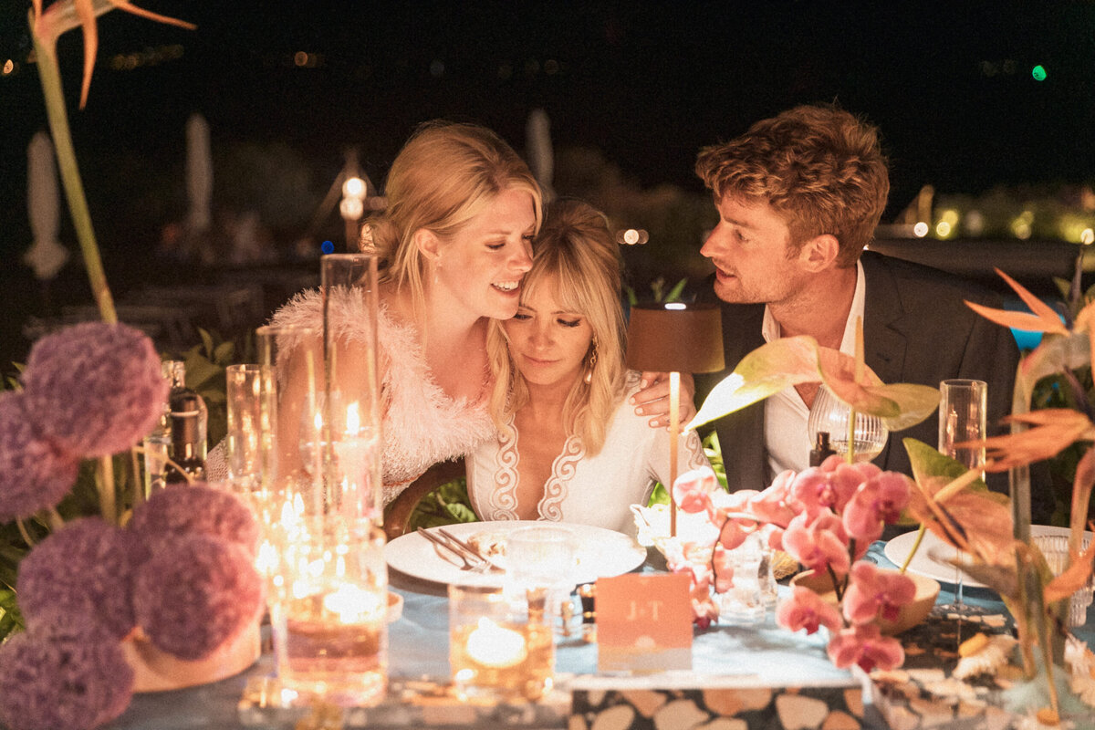 Magical Moments: A  colorful wedding by the ocean