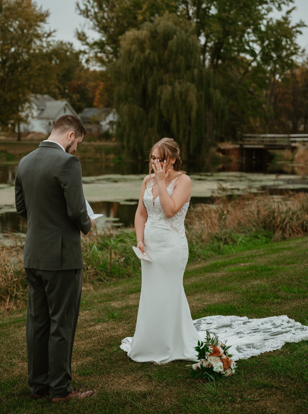 WISCONSIN WEDDING PHOTOGRAPHER-24