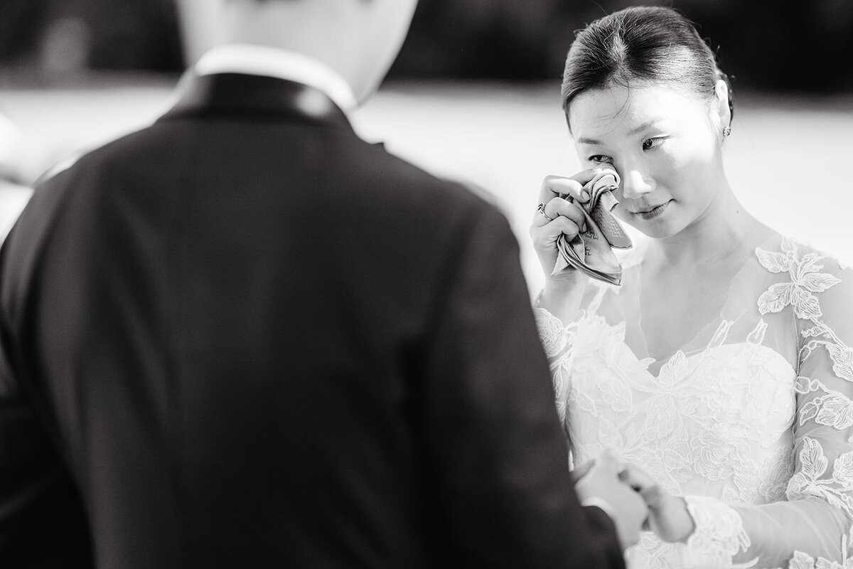 MorganeBallPhotography-Wedding-ZoeEdward-08-ChateauChamplatreux-Ceremony-154-9454