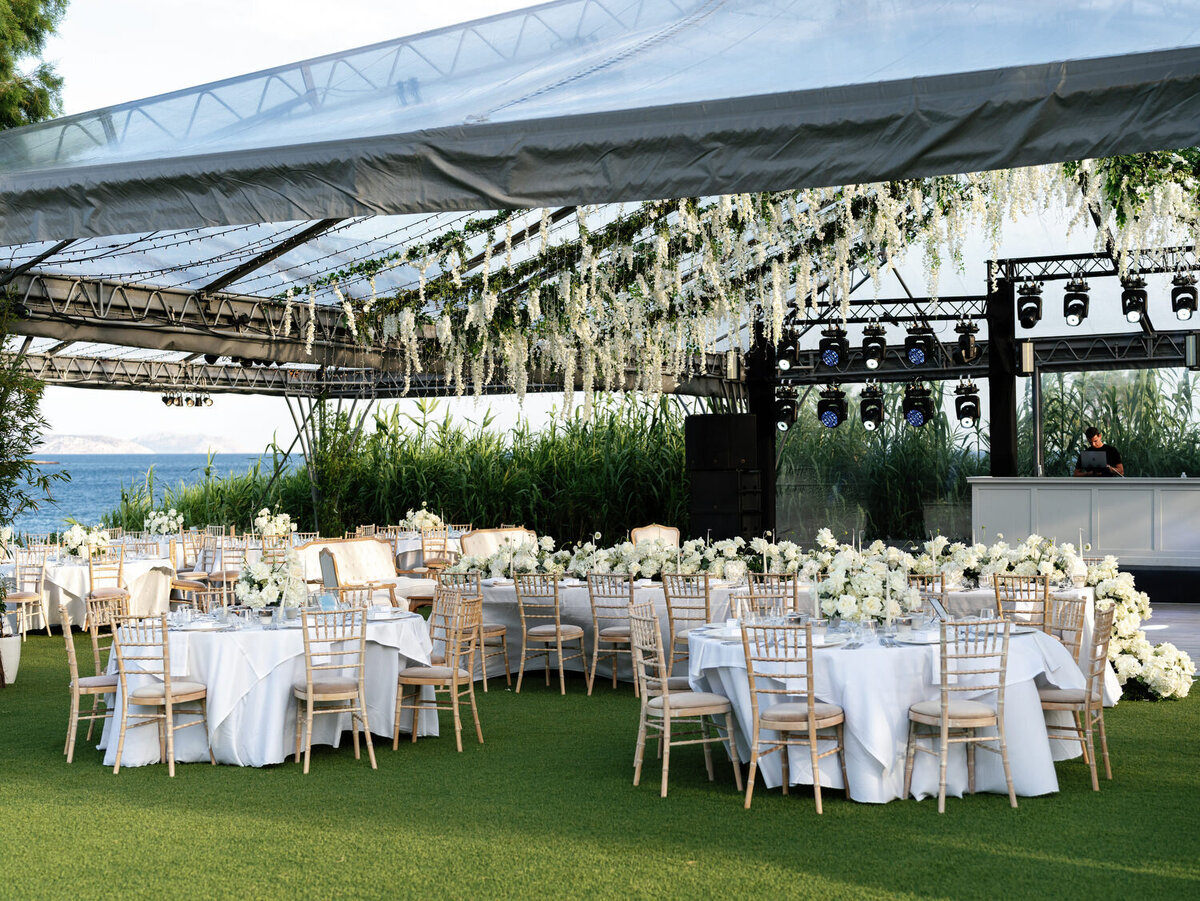 Chic-Island-Art-And-Taste-The-Residence-Wedding-052