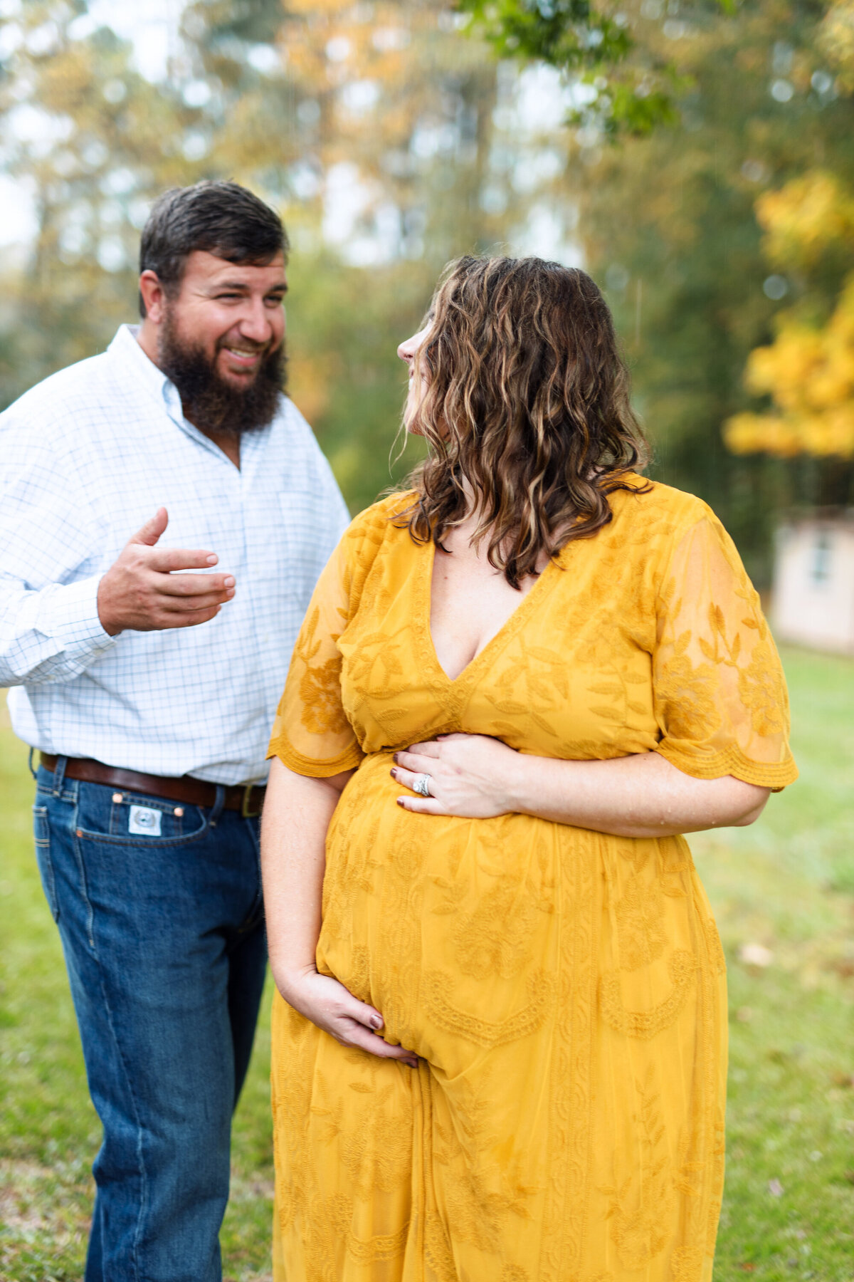 Sarah Limbert Photography Powder Springs, Georgia rainy maternity motherhood session