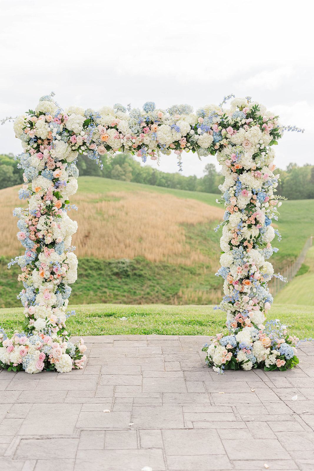 Hix-Wedding-Swan-Lake-Overlook-SNEAKPEEK-121