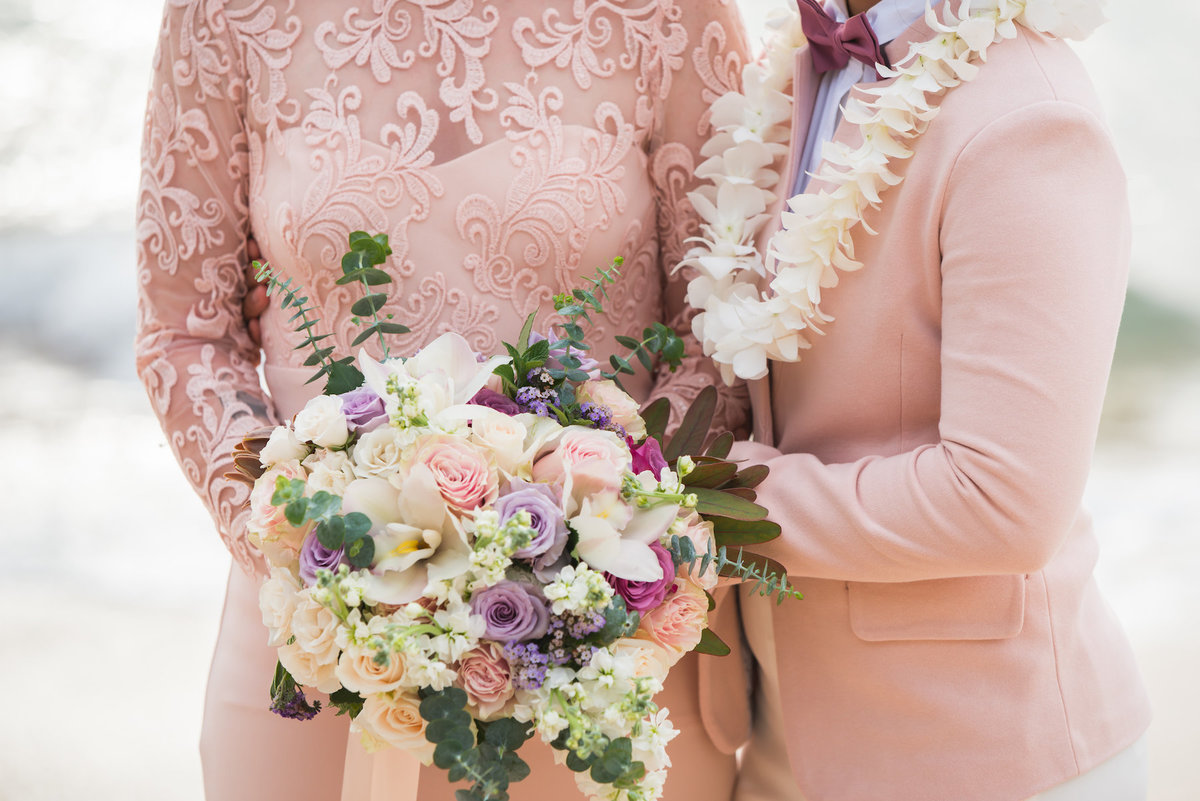 Same sex maui wedding photography