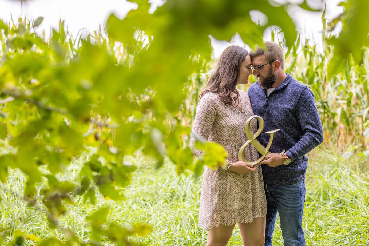 Courtney & Justin Engagement Photo - DVX10940_