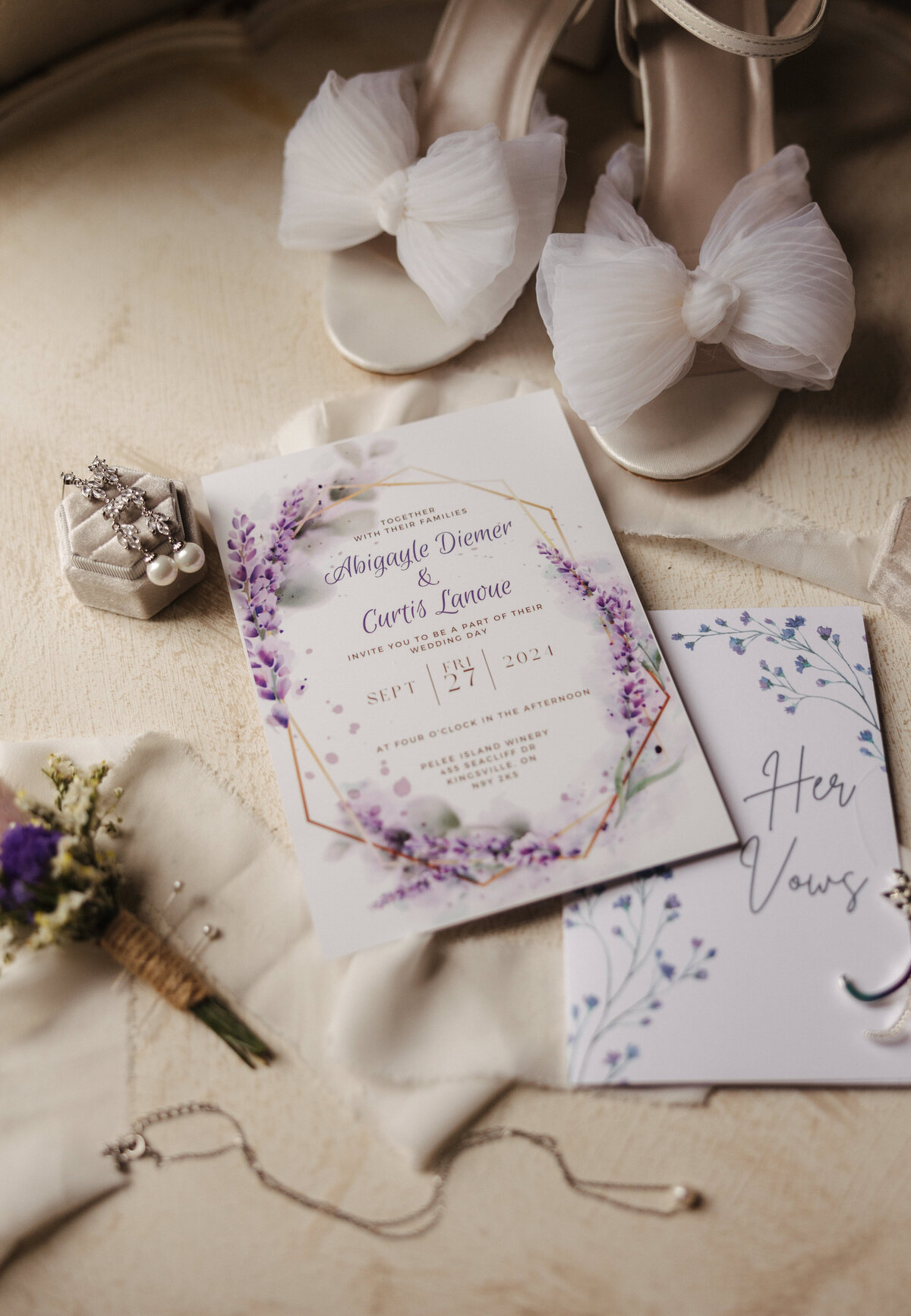 Kinsgville_Pelee_Island_Winery_Wedding001