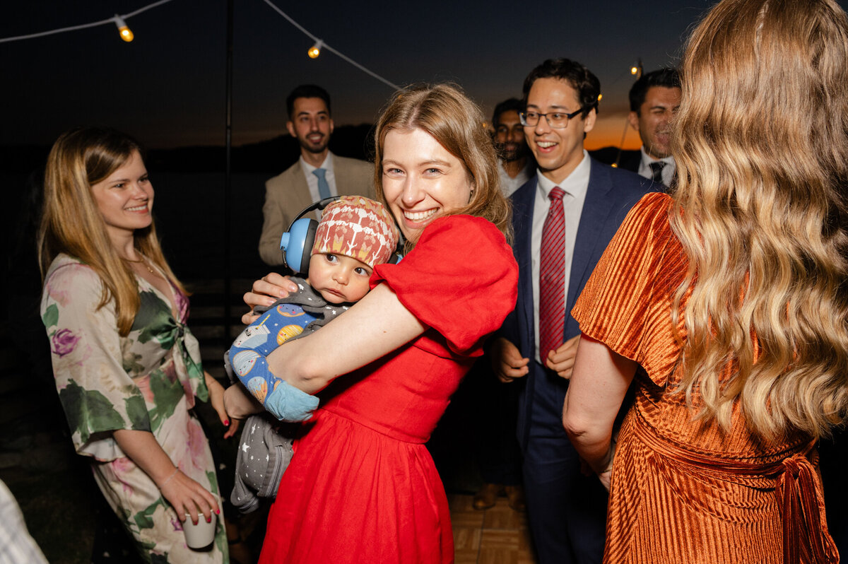 Hope-Island-Beach-Club-Wedding-LaConner_Caylie-Mash-Photography_916