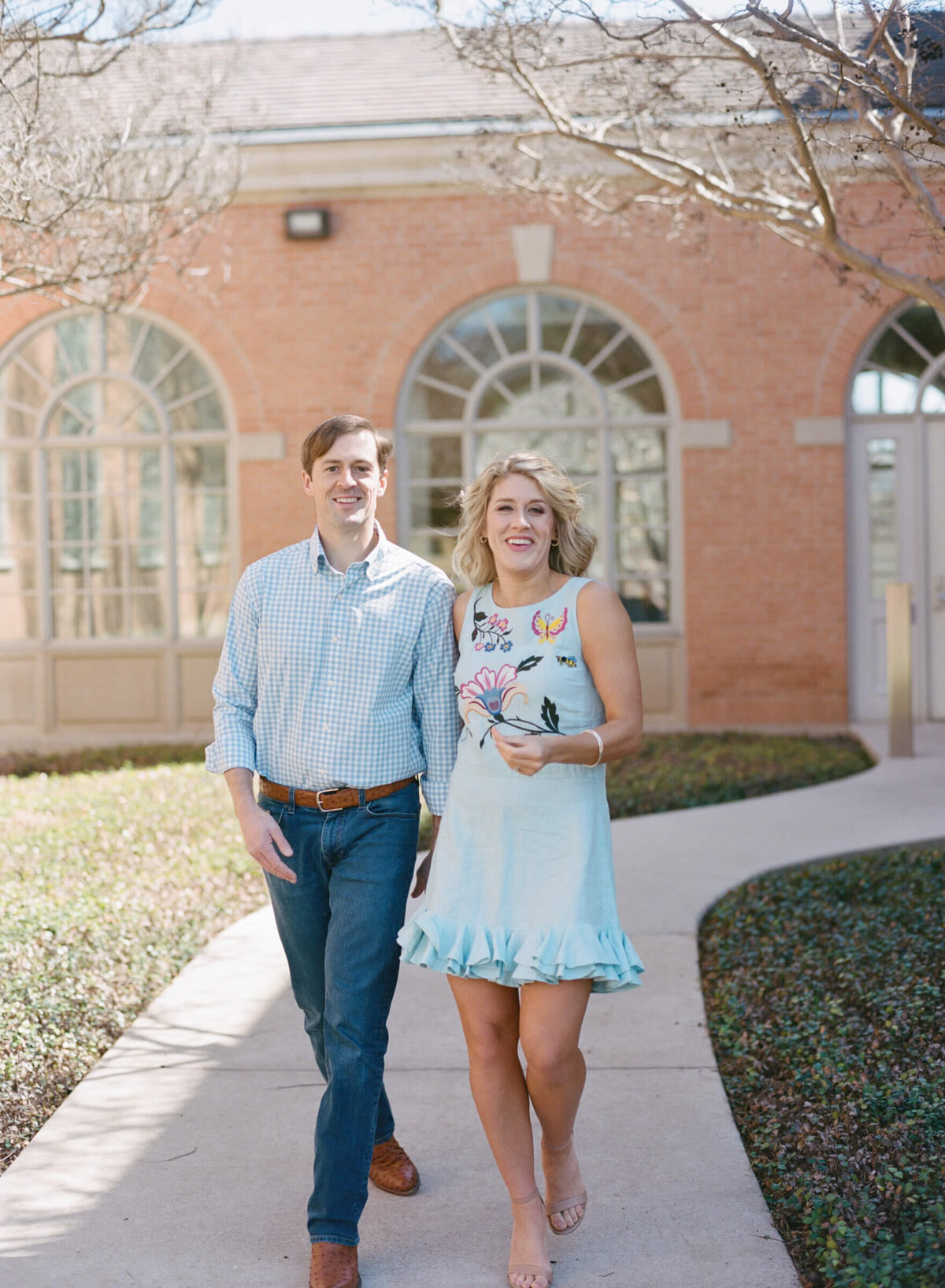 A wedding engagement session photo taken in Fort Worth Texas