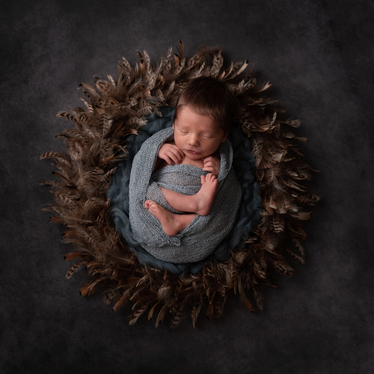 Wrapped newborn photoshoot in Houston by Laura King Photography