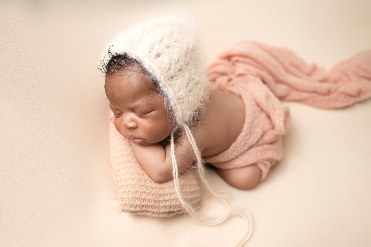 06_11_2024_LillianNewborn-studio-125_WEB