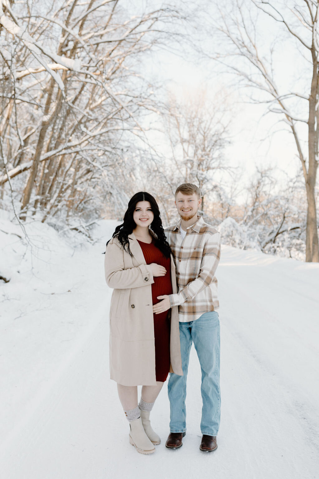 christina_ney_photography_wedding_engagement_lifestyle_photographer_dubuque_iowa_wedding_planning_assistance_adventurous_bold_laidback Family Photography2