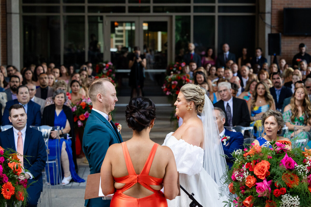 colorful-seaport-wedding-boston-lisa-gilbert-photography-27