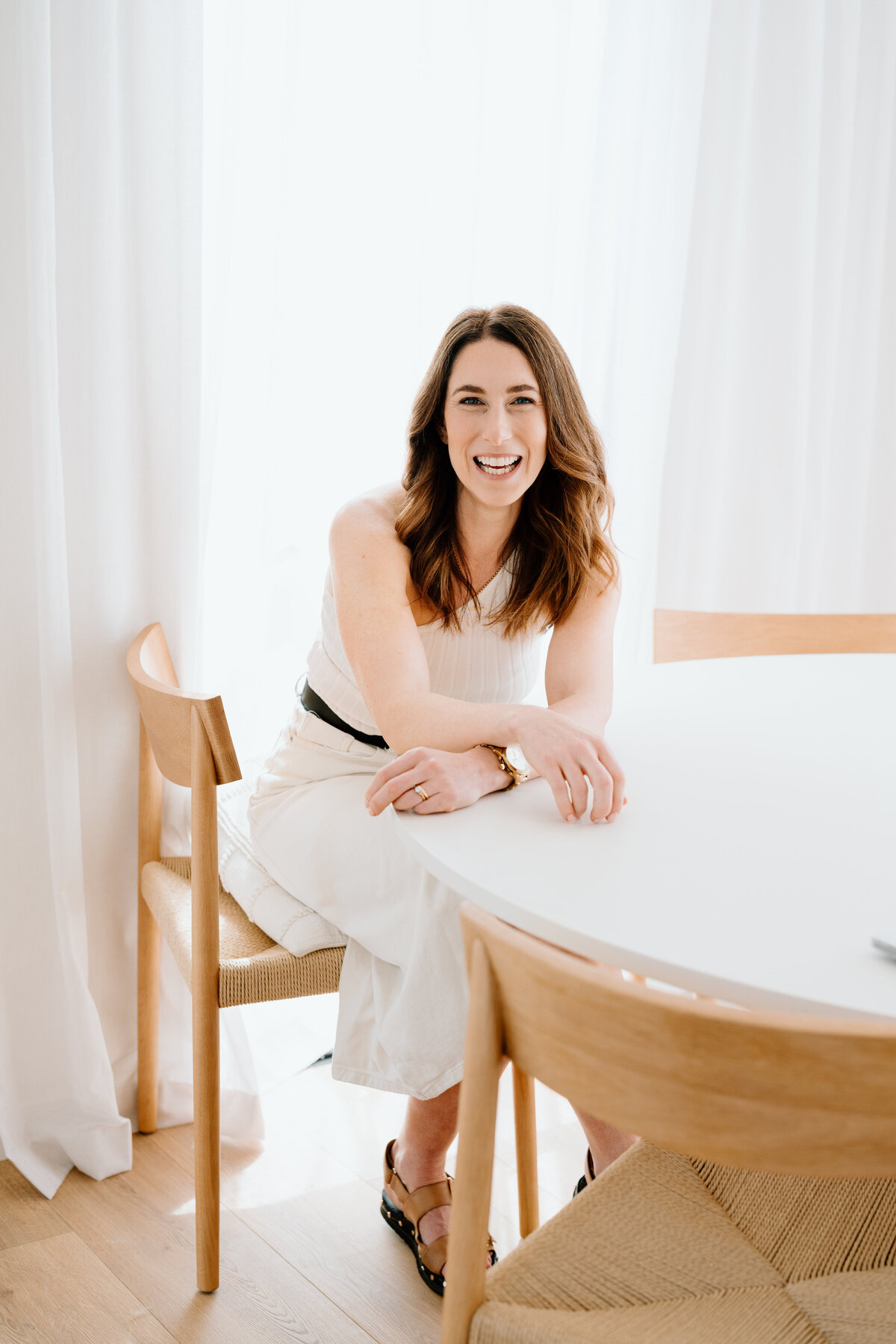 Ruth - Branding-403328