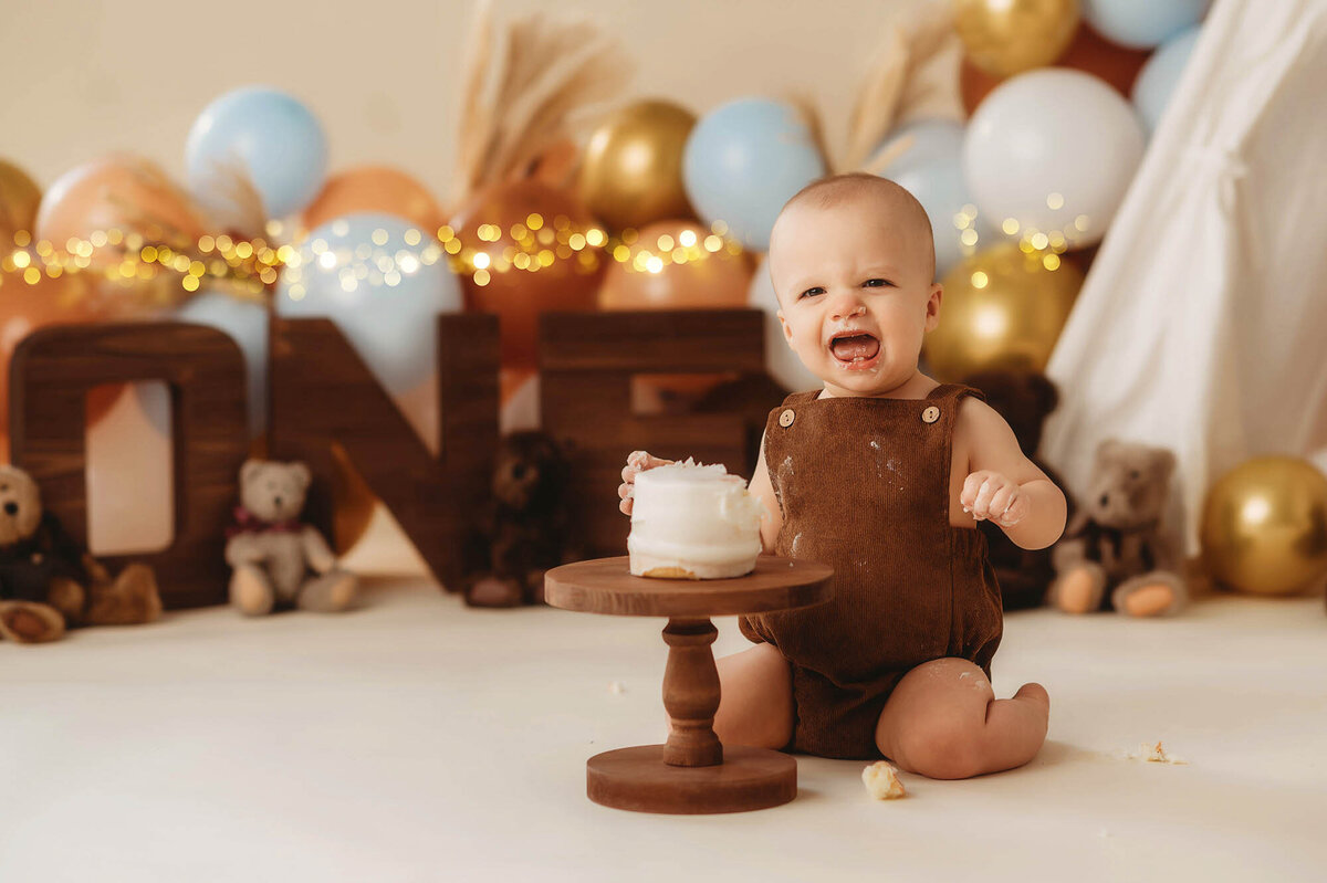 Cake Smash Photoshoot in Charleston.