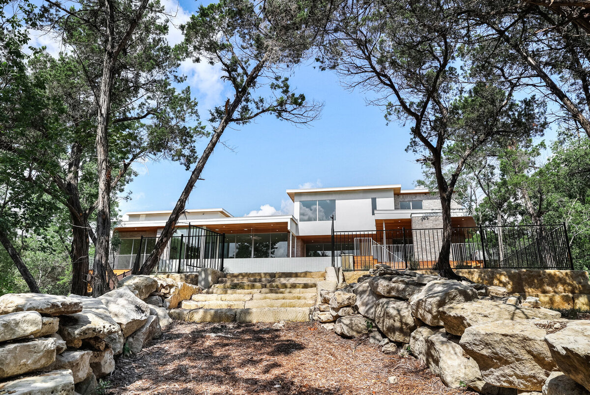 2707-toro-canyon-exterior-16