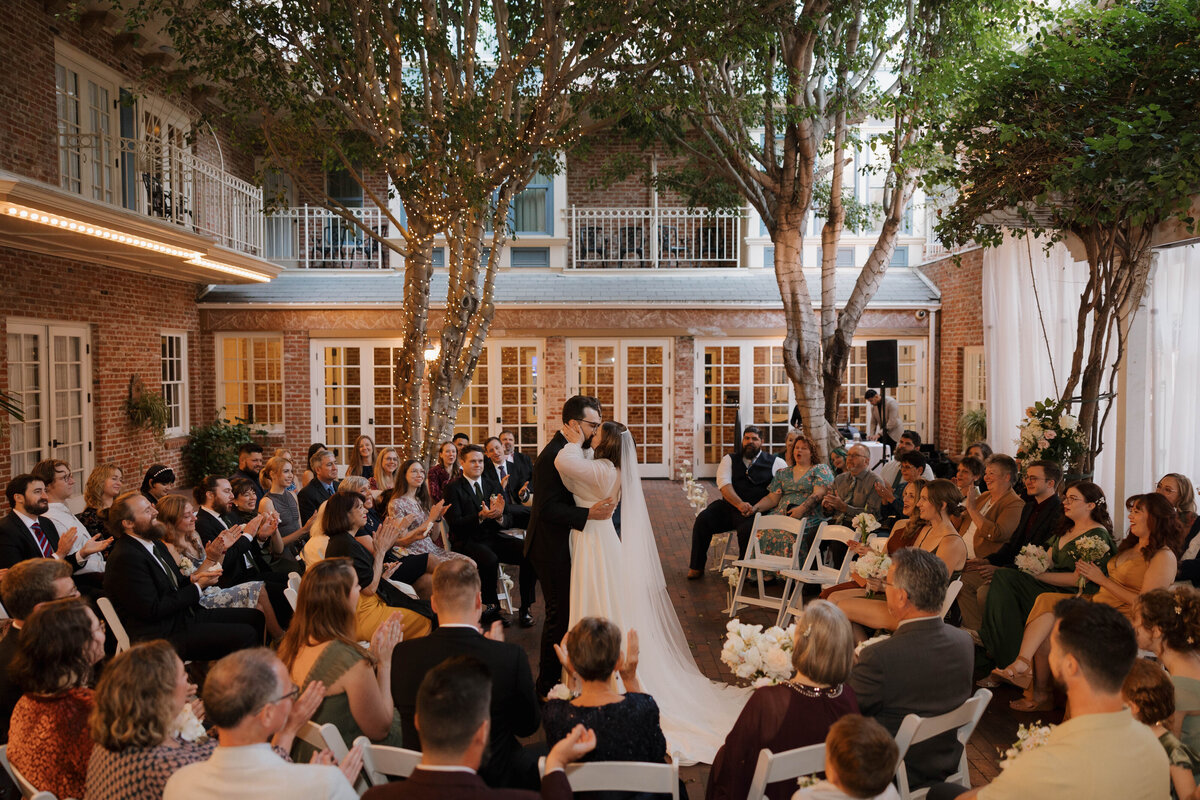 horton-plaza-hotel-san-diego-wedding-raven-berlin-photo-721