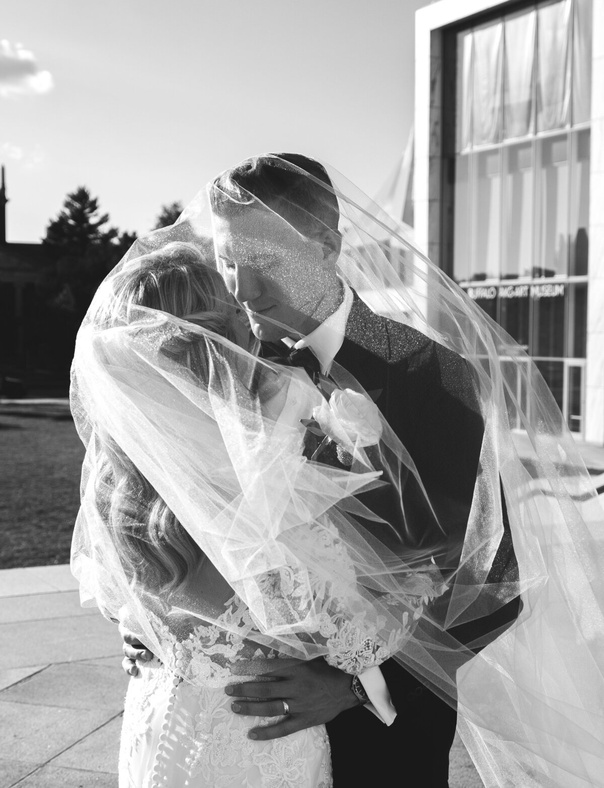 Buffalo, NY Rochester, NY and WNY wedding and engagement photographer. Jessica Stewart Photography. Wurlitzer Building North Tonawanda, NY 500 Pearl Weddings Albright Knox Wedding photography