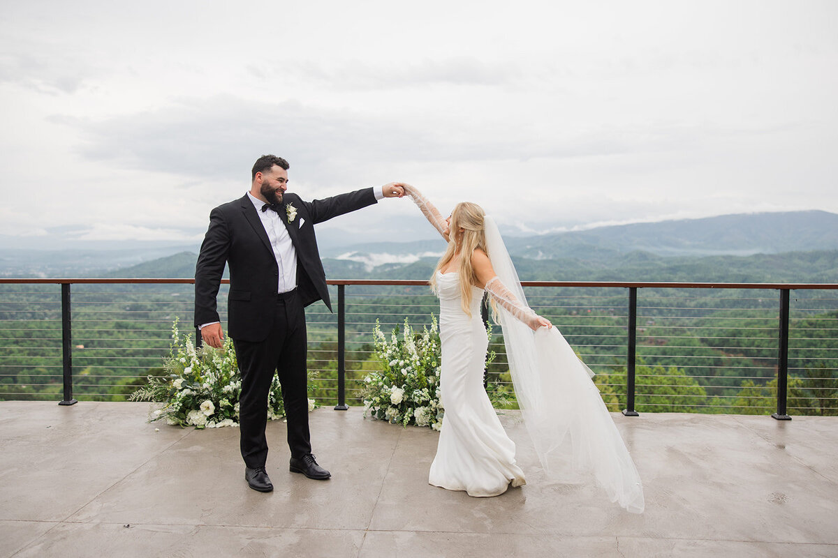 Best-Wedding-Bride&Groom058_websizeChasingLux