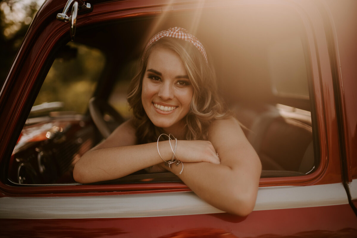 TOCAPTUREAMOMENTLLC-154