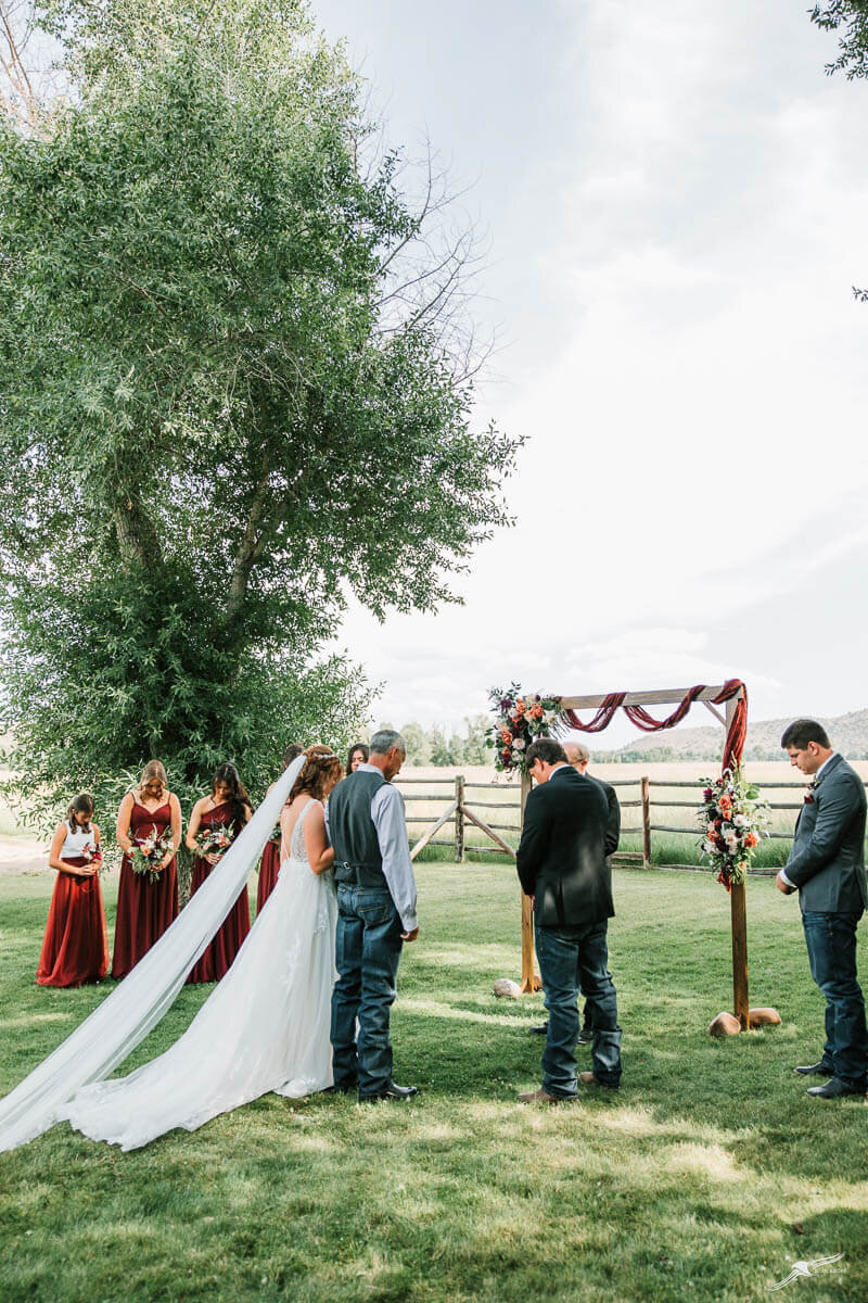 wyoming-wedding-venue-elk-hollow-lodge-saratoga-arnold_1