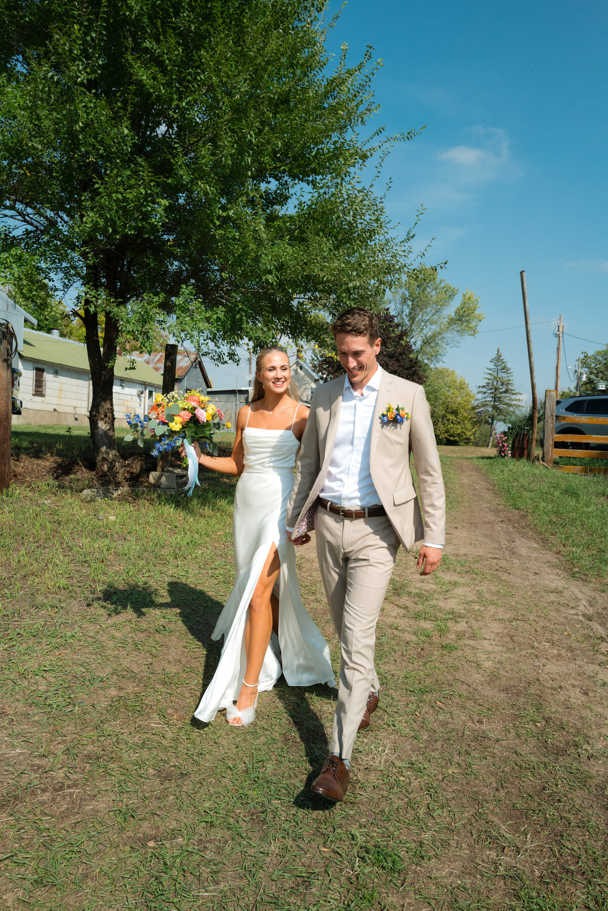 Backyard-Wedding-Rogers-MN-B&S-Will-DeGraw-Clever-Disarray-21
