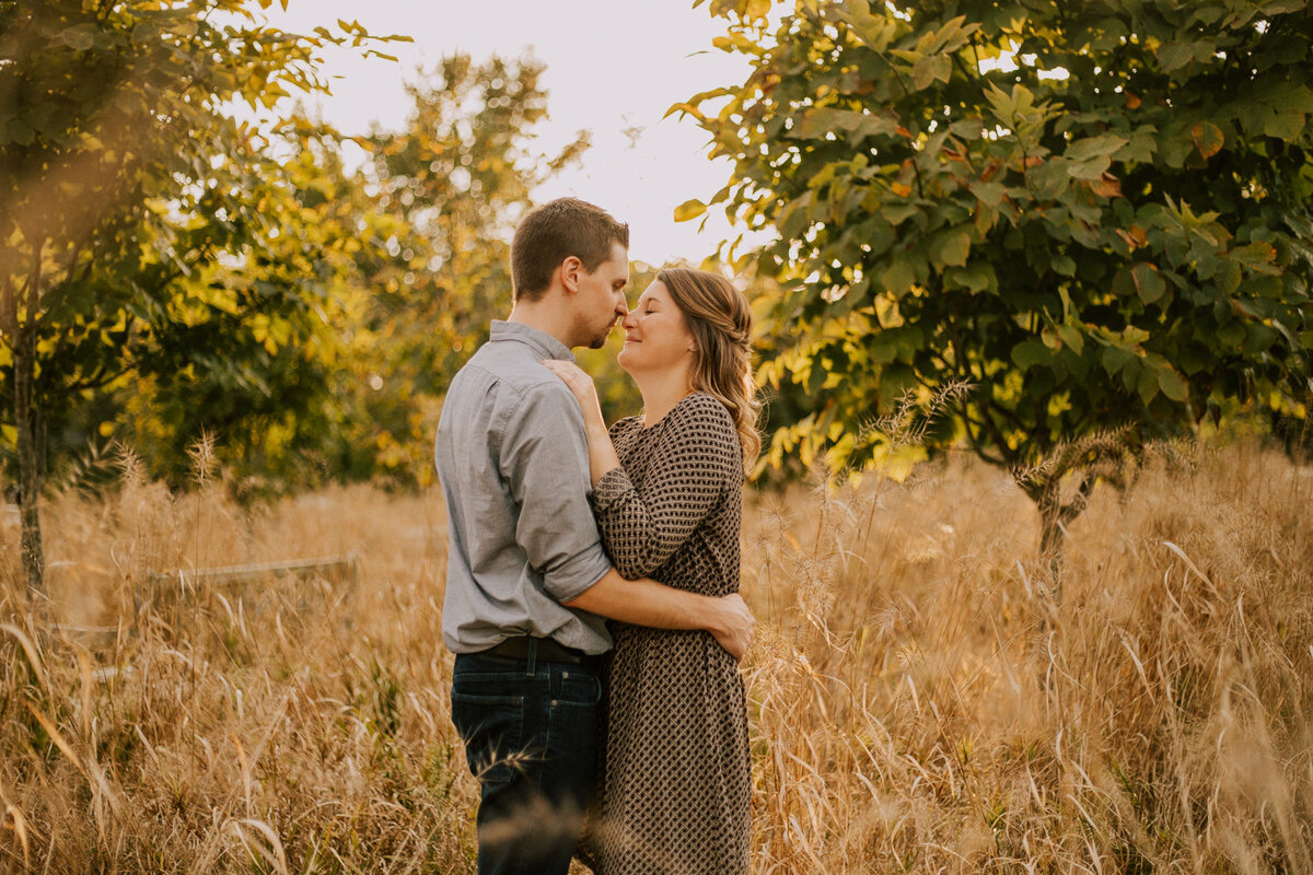 Vibrant-giggly-engagement-session-holliday-park-30
