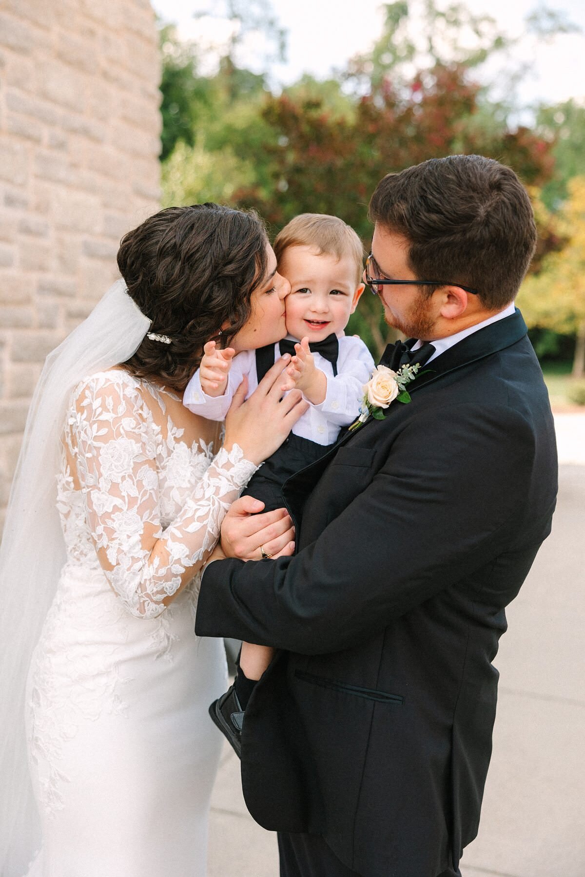 Bride and Groom Wedding Portaits Kelynn and Mathew Evansville Owensboro251