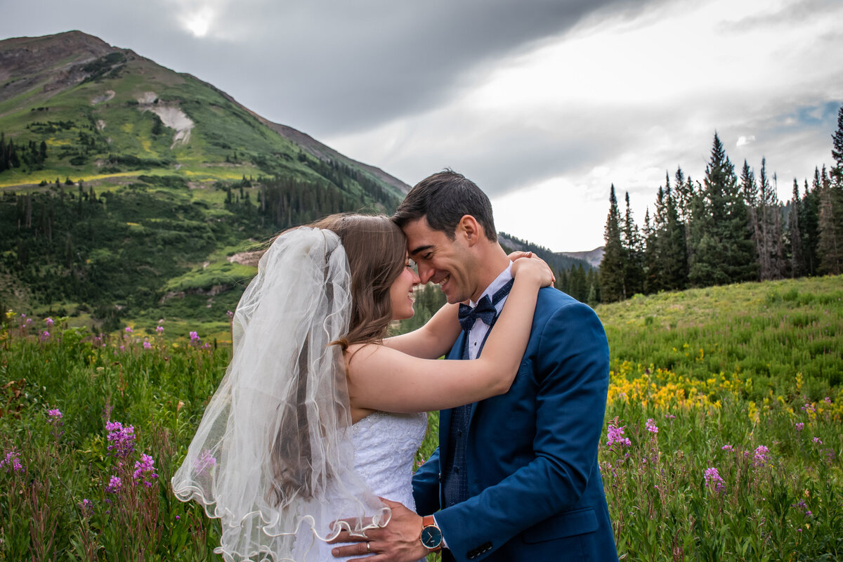 Crested Butte Colorado Wedding Photographer elopement wildflowers