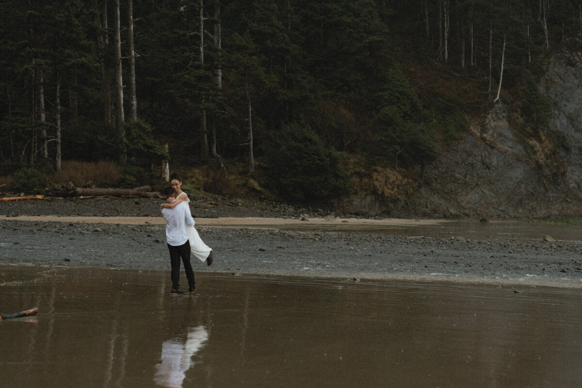 elopement oregon short sands beach - lizarrietaphotography-30