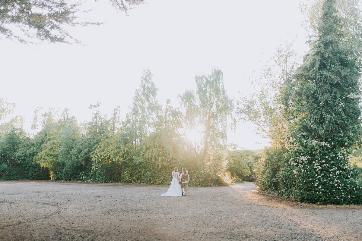ApplewoodHallLGBTQWedding-63
