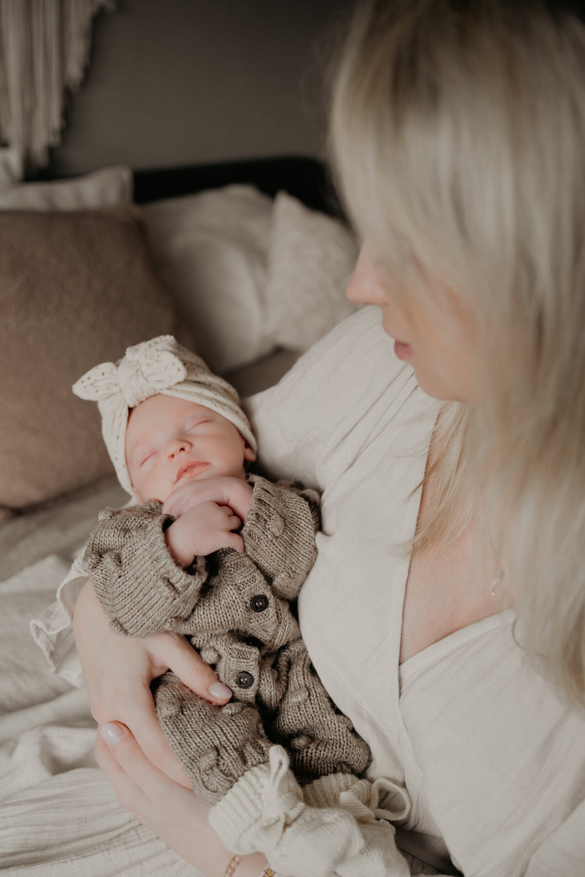 231115 Newbornshoot Laura DSC05904 02