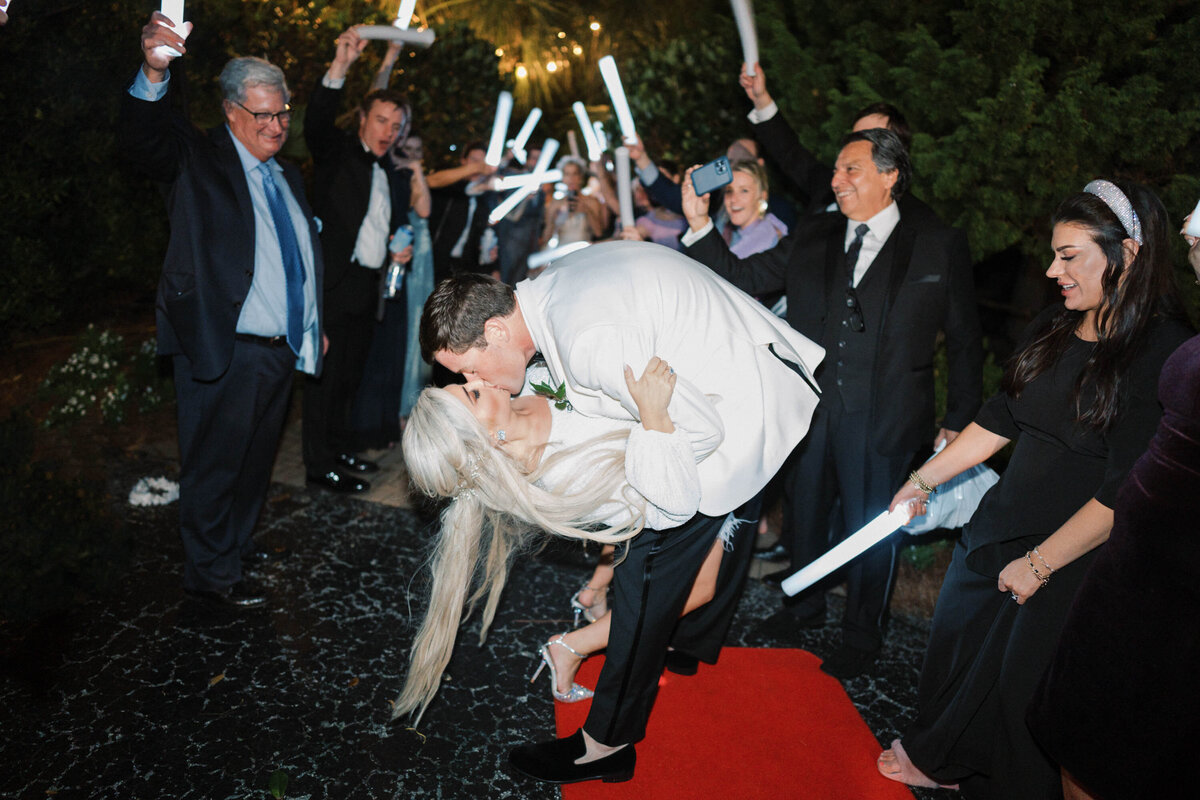 figure-eight-island-yacht-club-wedding-124
