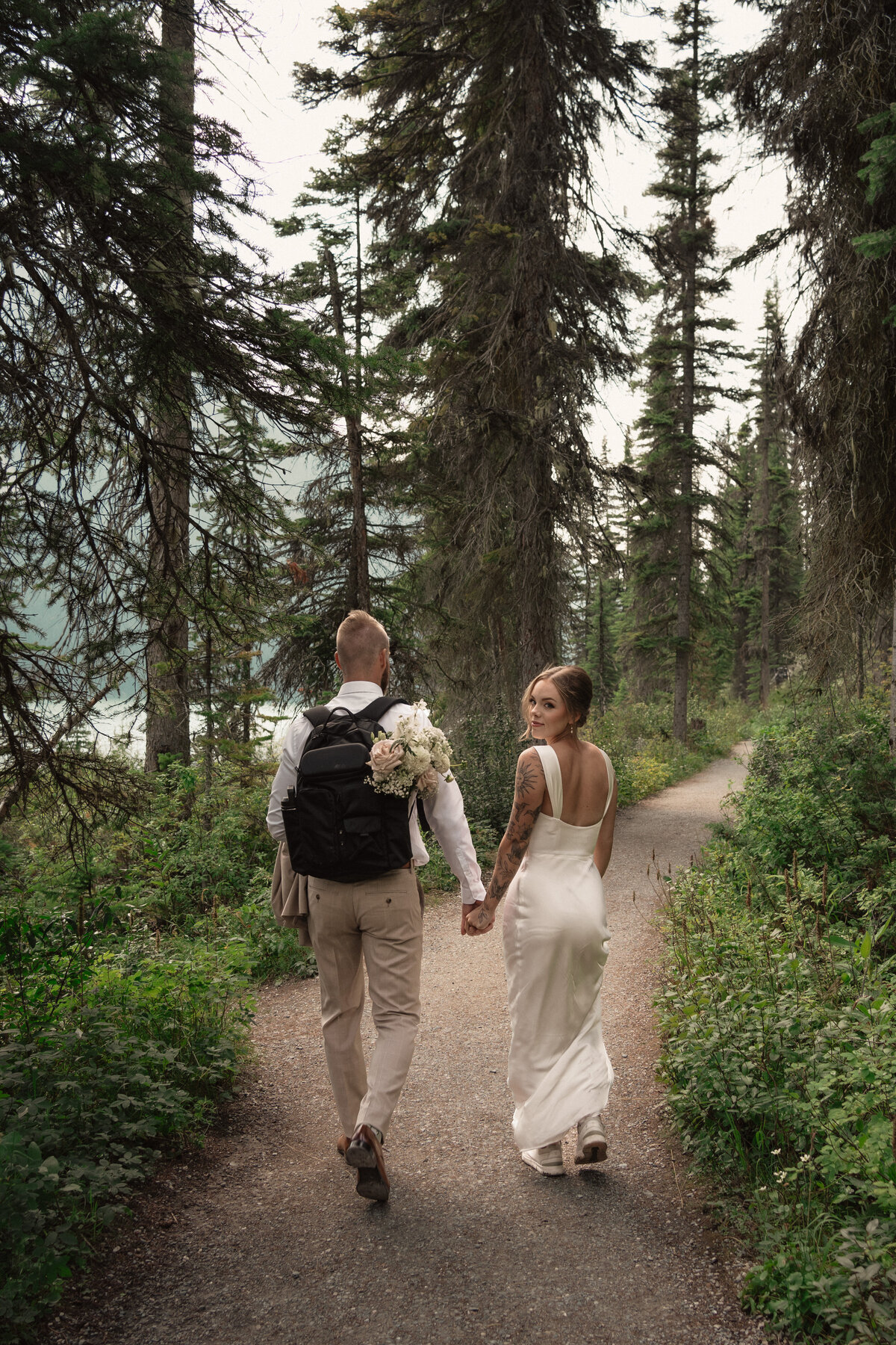 Emerald-Lake-BC-Elopement-Yoho-National-Park-9