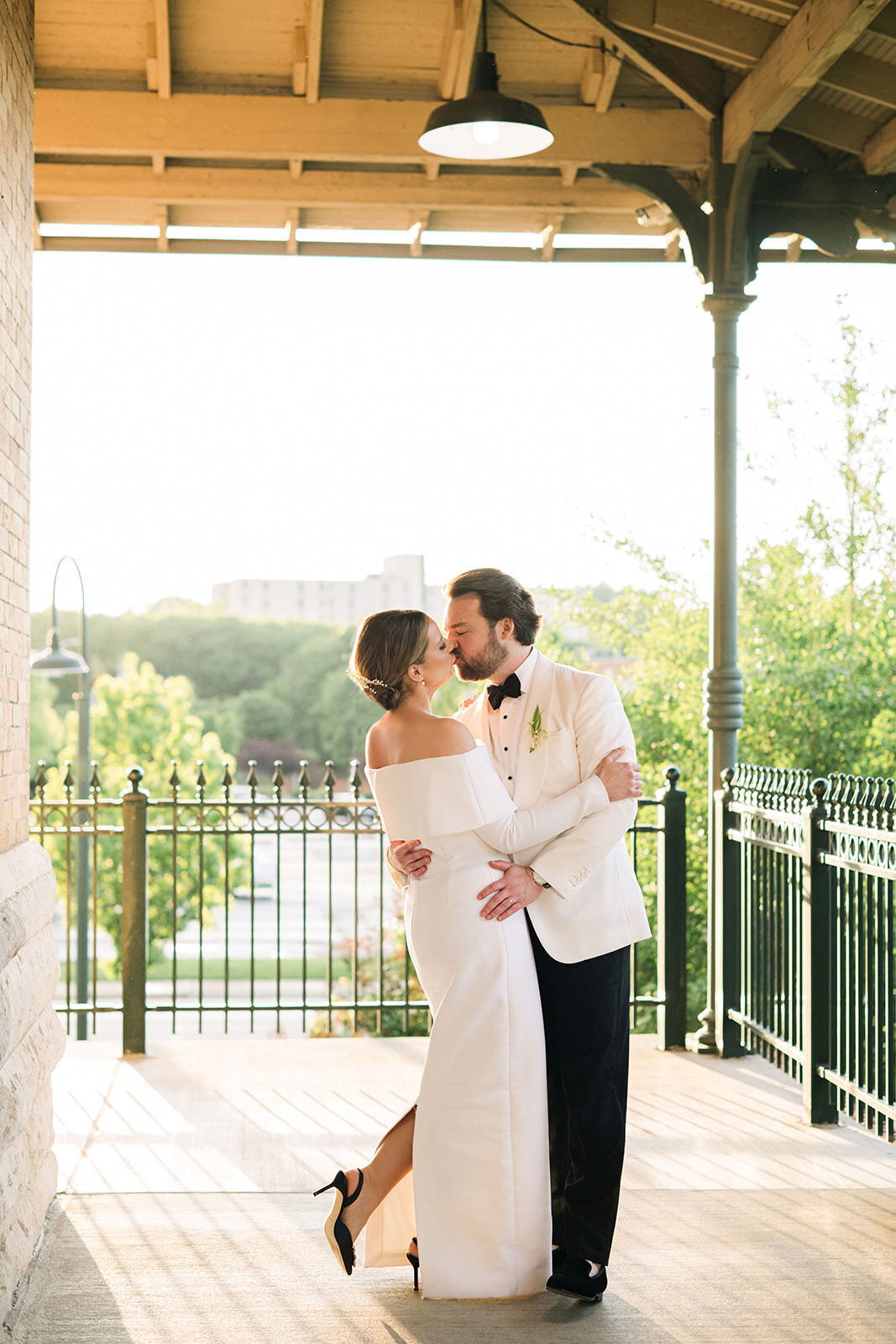 Murr_BlantonWedding_BrideandGroom_TaraHodgesPhotography060
