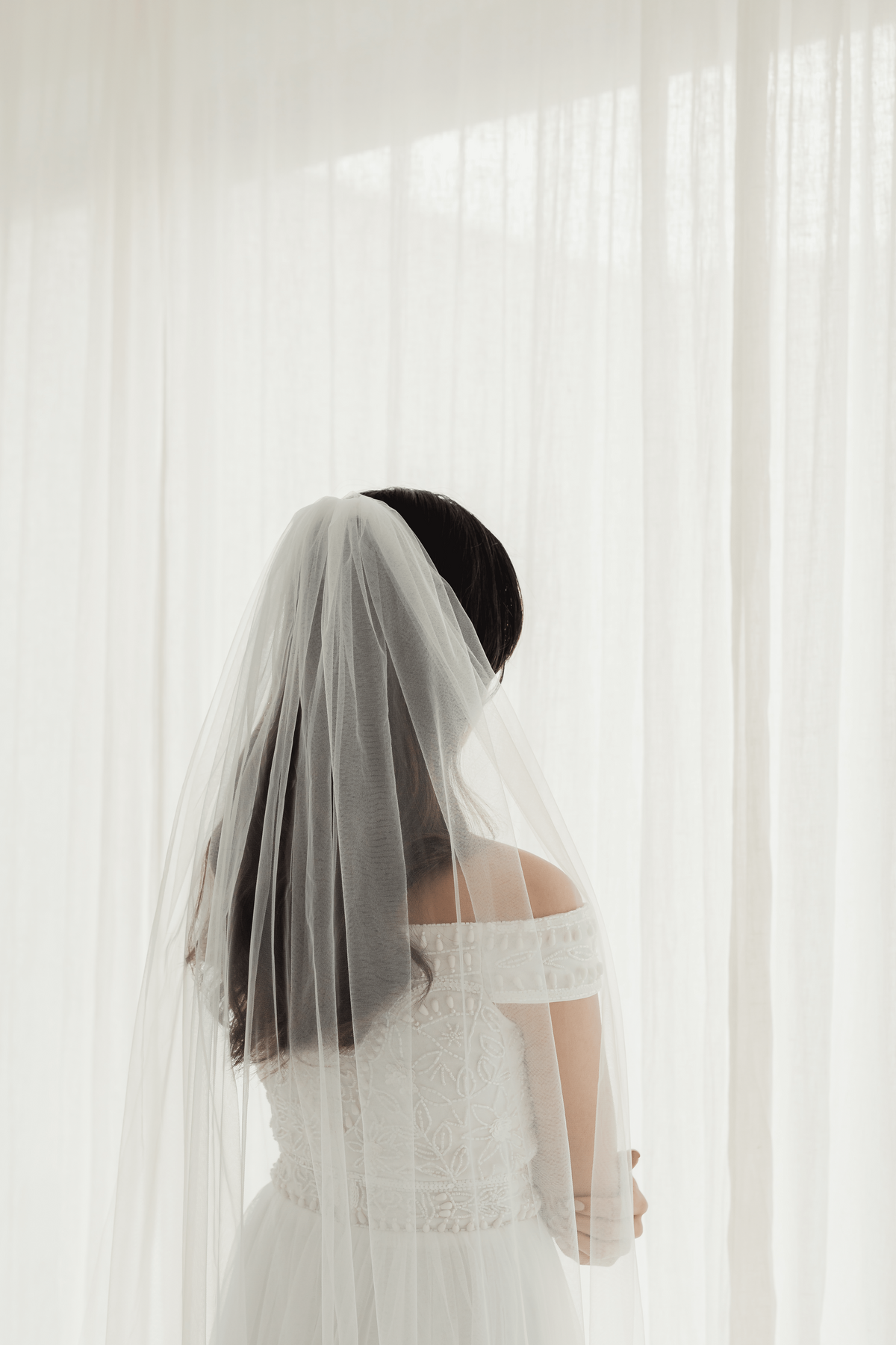 Bridal Veil Off Shoulder | Lucia Isabel