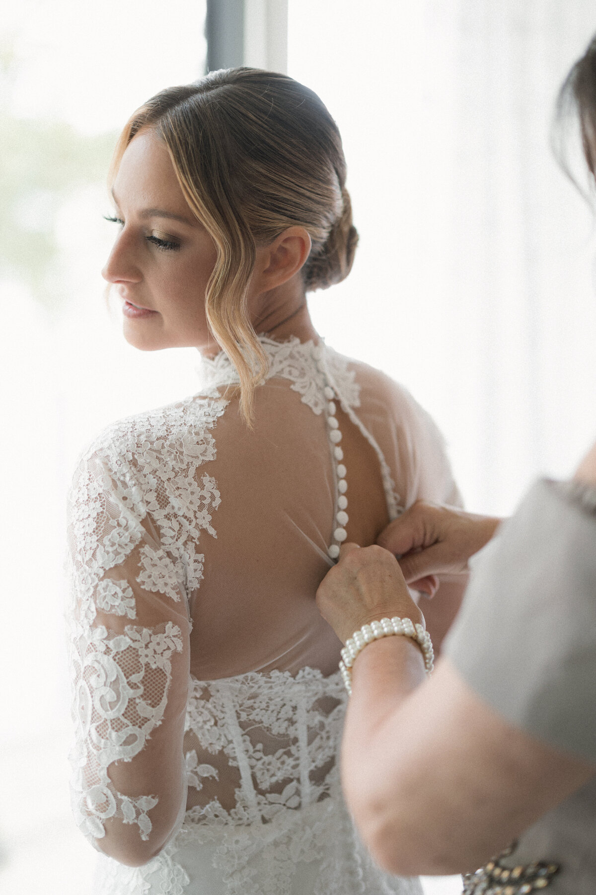Grace & Ardor Co. East Coast Wedding Engagement Photography Pennsylvania New York City New Jersey Timeless Bold Art Direction Editorial Erin McGeever New Hope Stella Stockton Lambertville-10