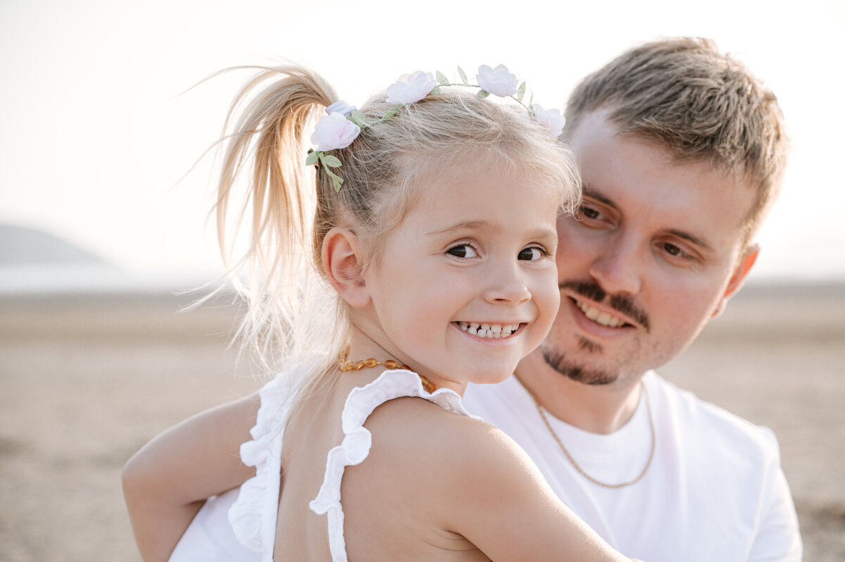 Suzi Bird Newborn, Maternity and Family Photographer in Clevedon, Bristol, North Somerset