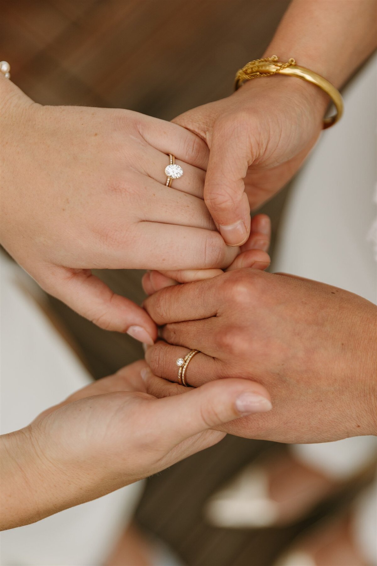 inn-on-boltwood-intimate-wedding-343