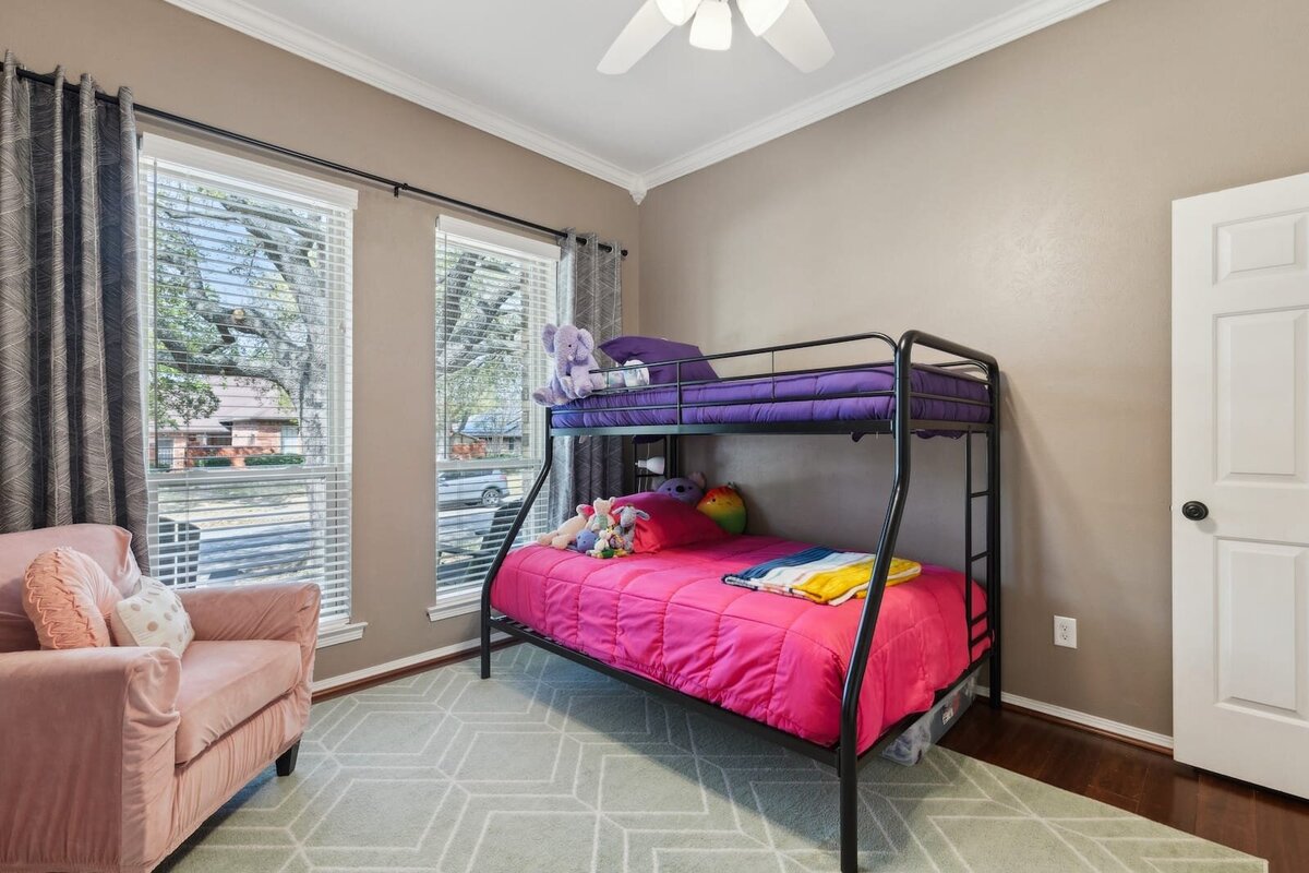 10216_shadow_way_dallas_tx_kids_bedroom_with_bunk_beds_and_natural_light_haven_realty_group