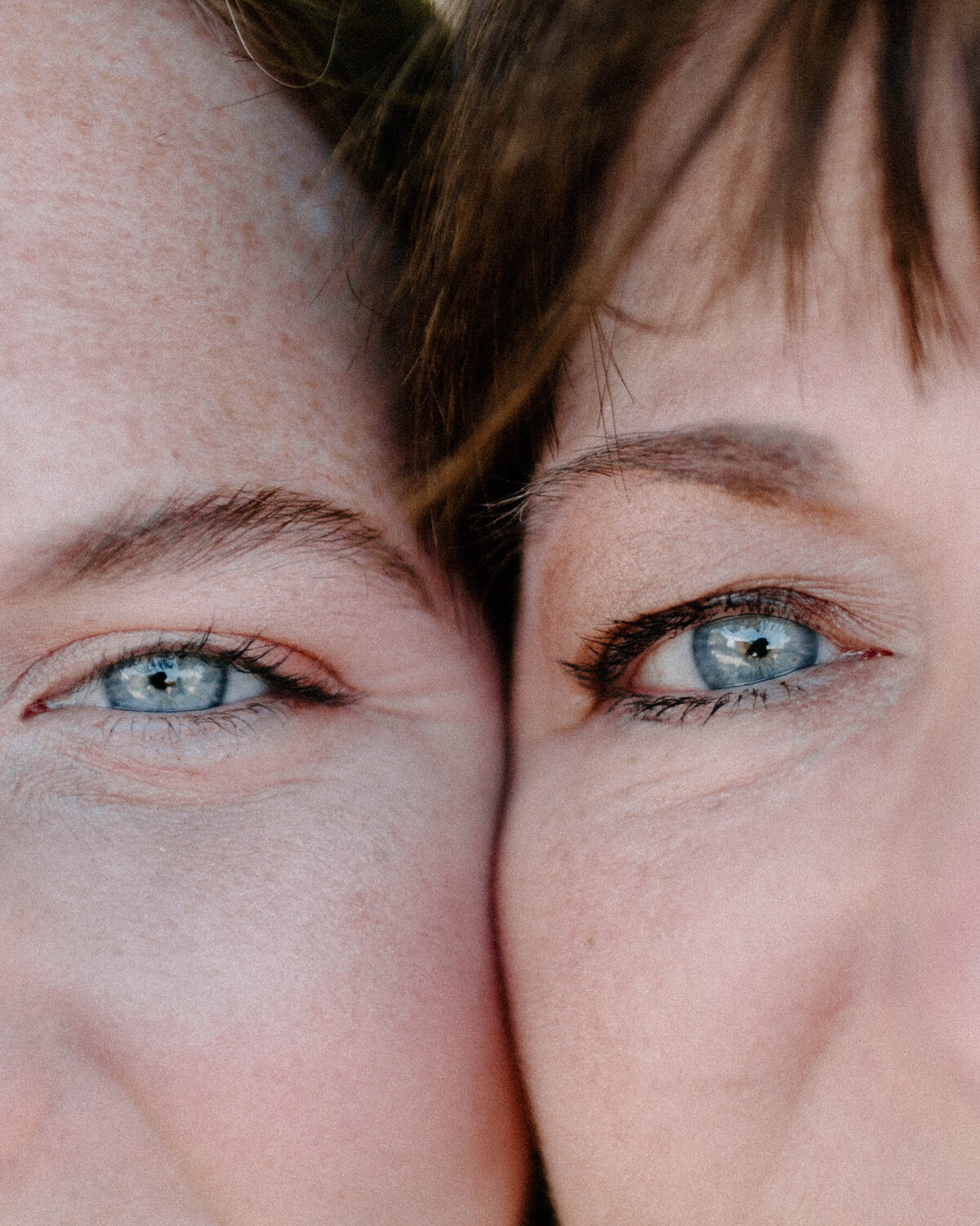 Kansas-City-Family-Portraits-Coffeeshop-Mother-Daughter-JessCollectiveCo-Photography (34)