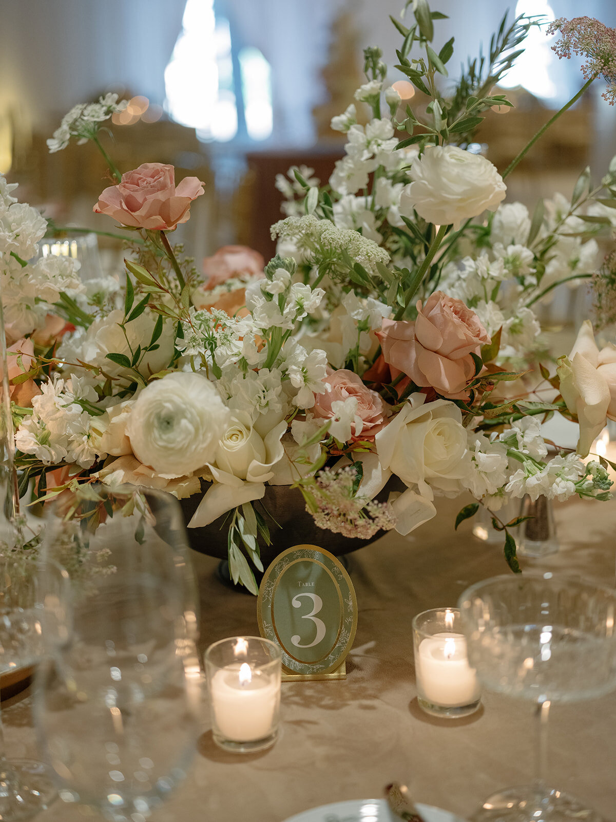 White-Wedding-Reception-Kelli-Christine-Photo-14_websize