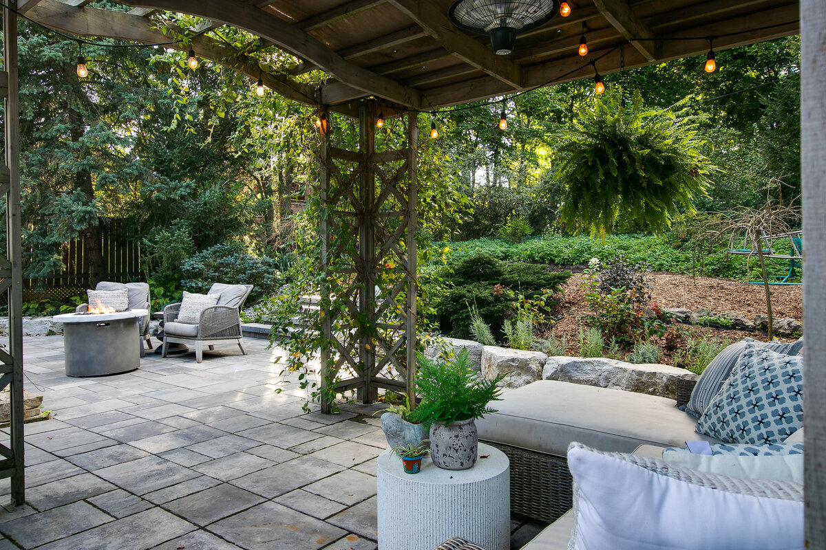 067_Backyard