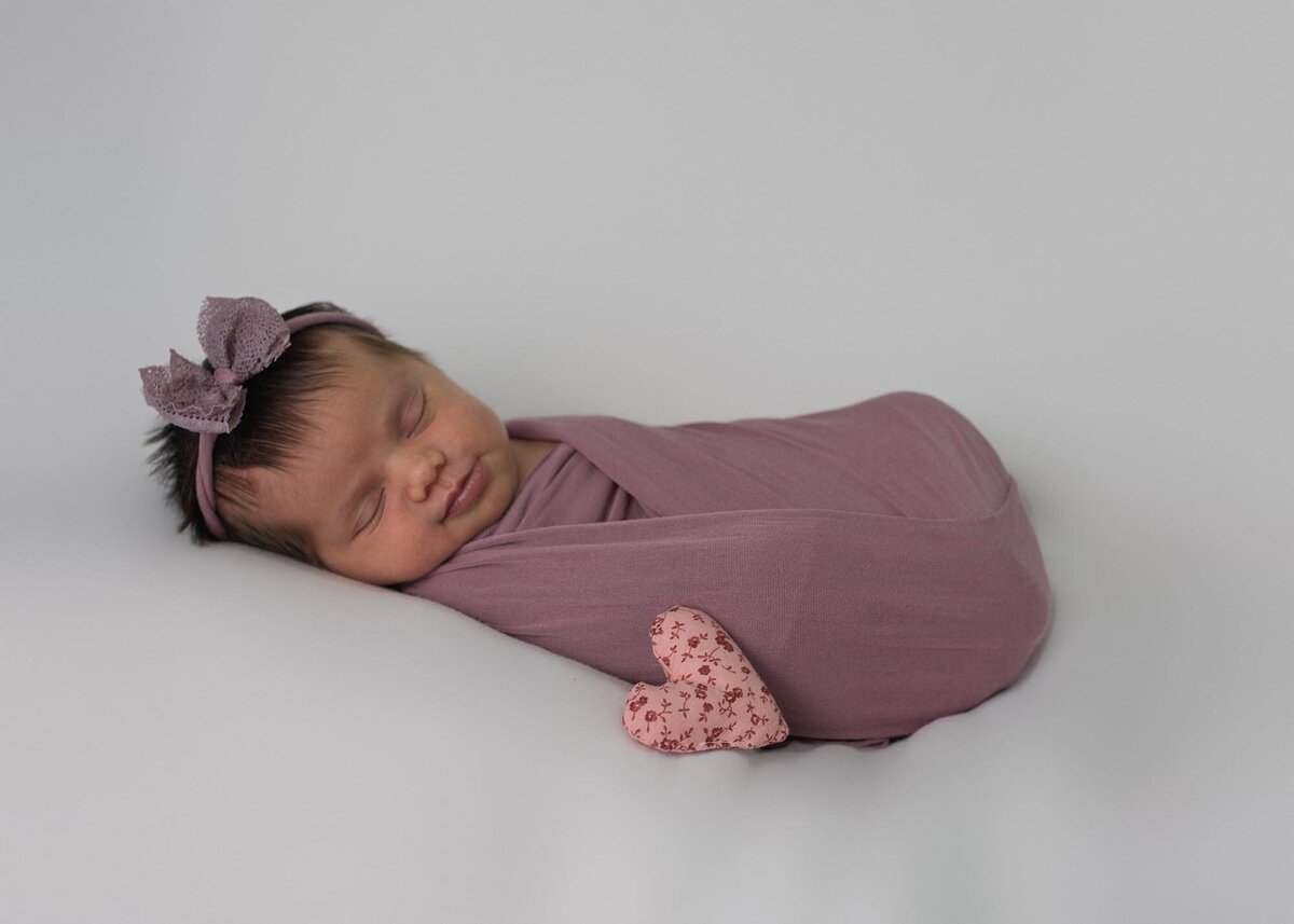 Brentwood-newborn-photographer