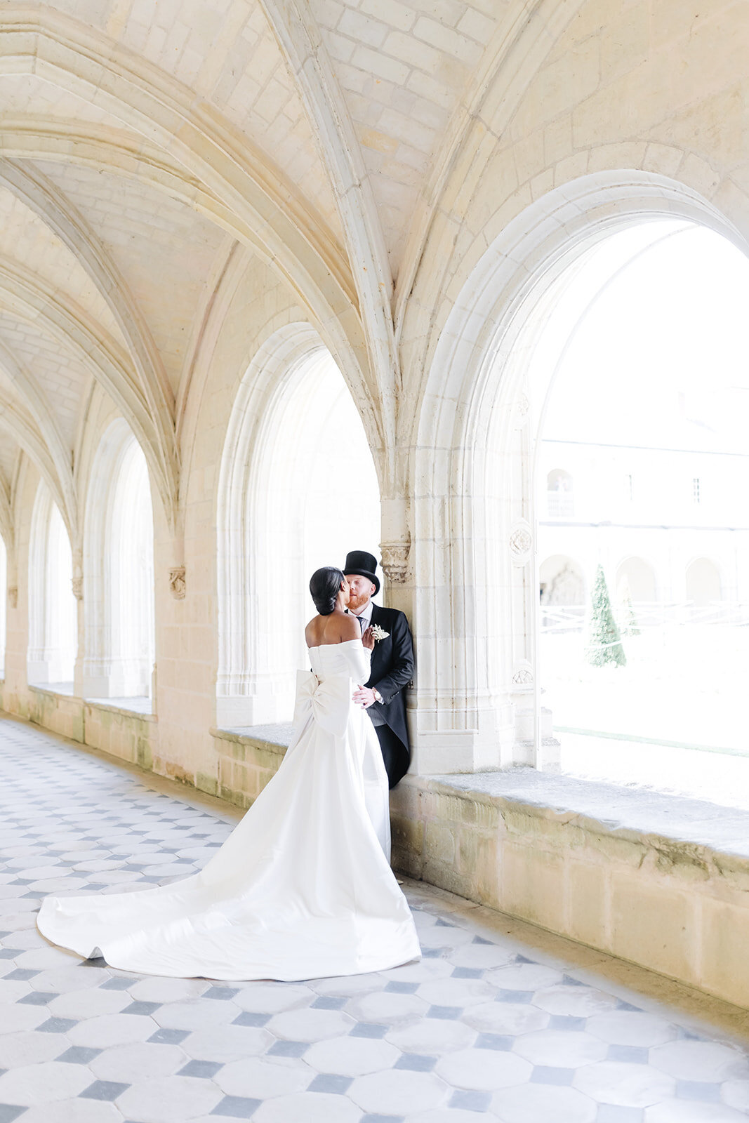 MorganeBallPhotography-Wedding-ChrisKim-ChateaudeVezins-Weddingday-06-Abbaye-74-4815