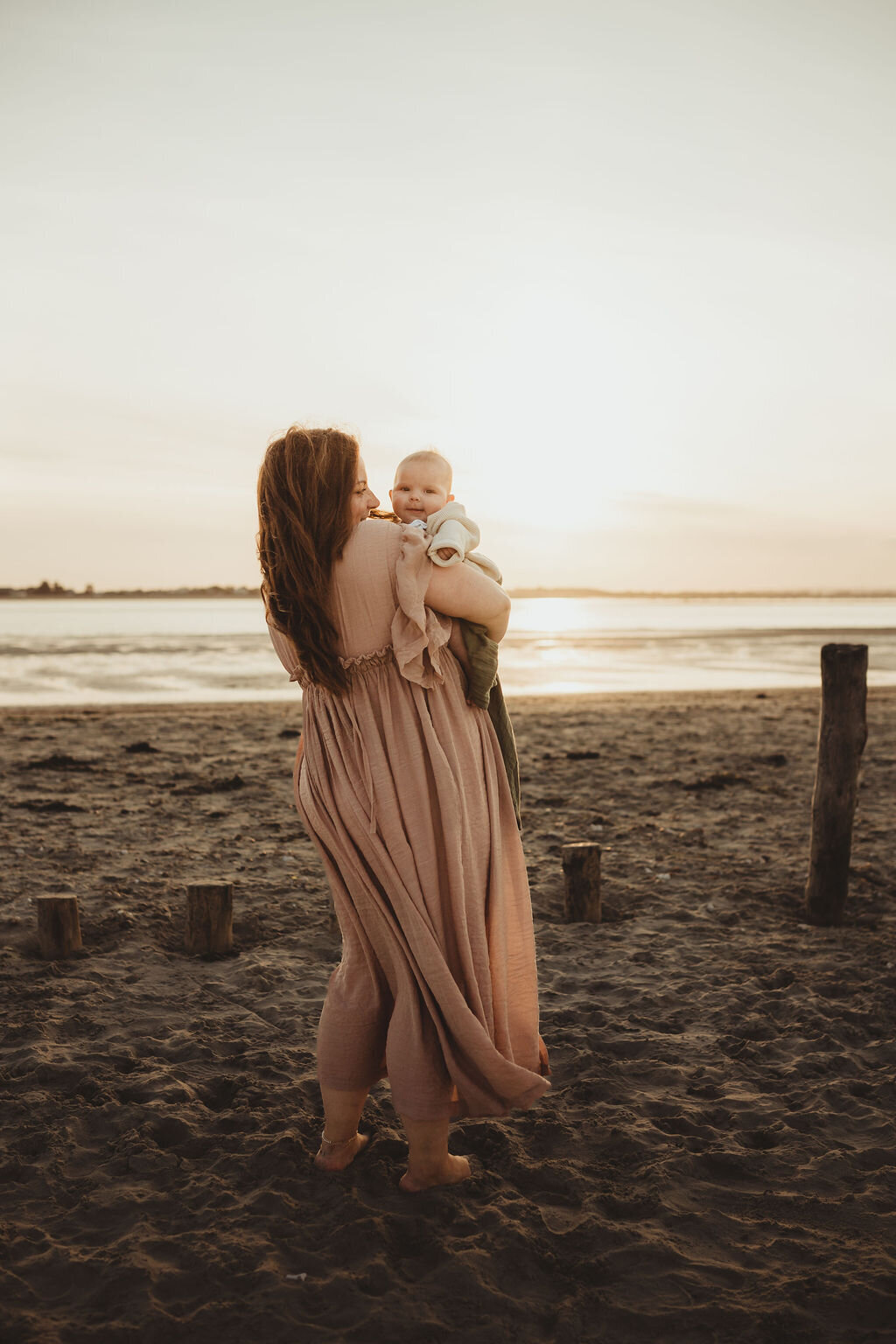 family-photos-at-home-bangalow